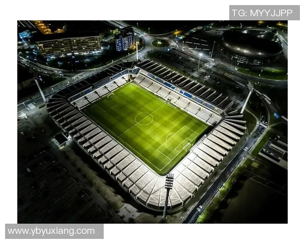 足球明星与球队风采全景展示,尽览绿茵场上的传奇与荣耀 足球明星与球队风采全景展示,尽览绿茵场上的传奇与荣耀