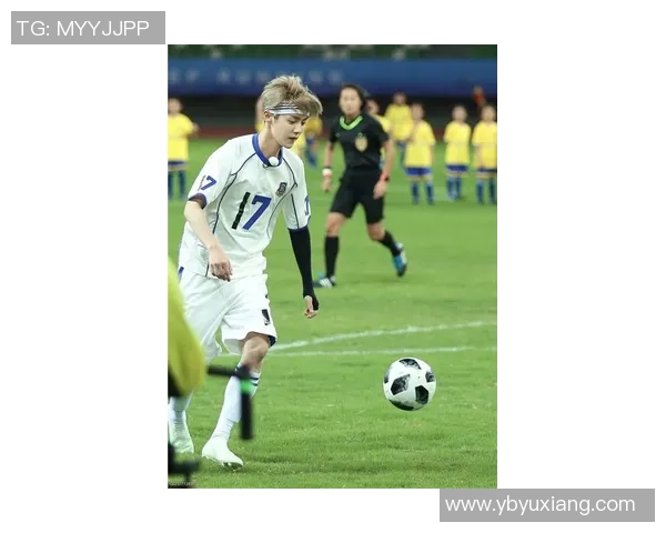 足球明星带你飞翔快乐童年在绿茵场上尽情欢唱